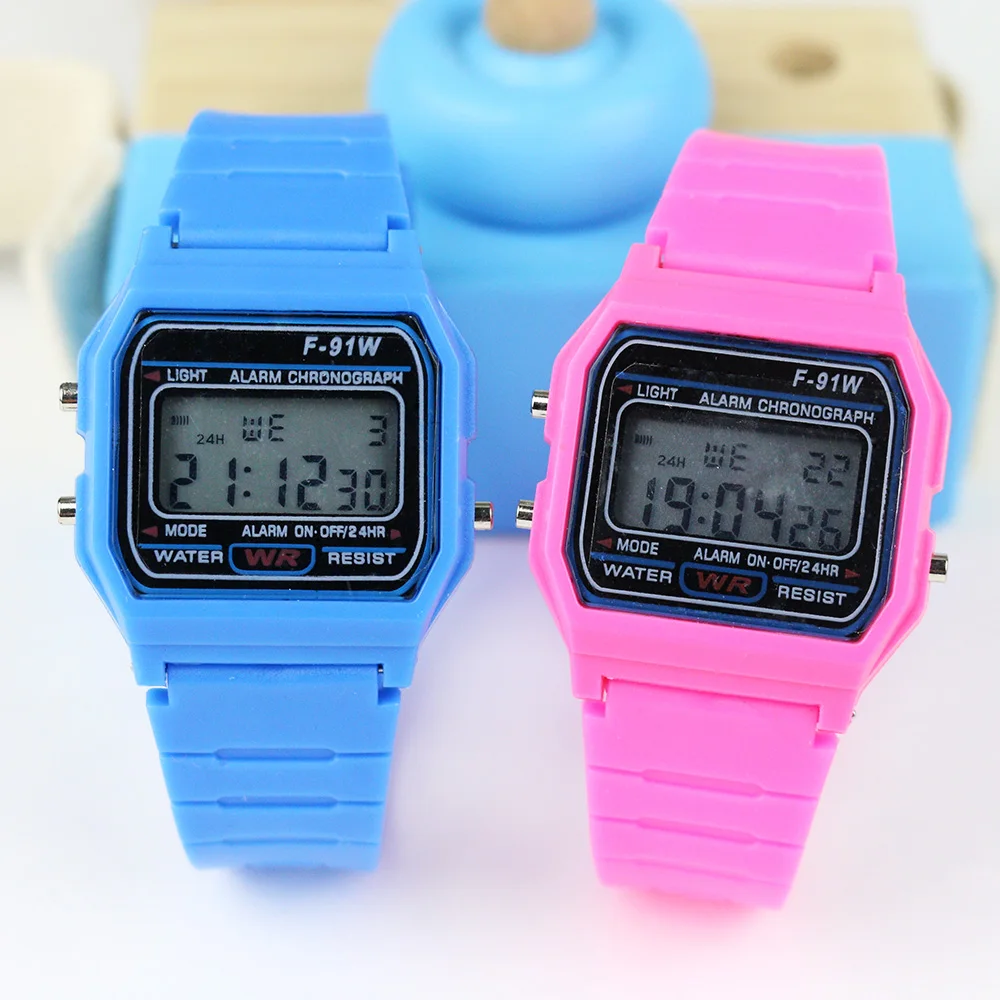 Sport LED Digital Watches Chil - Silicone Sport Band 리뷰 및 가격