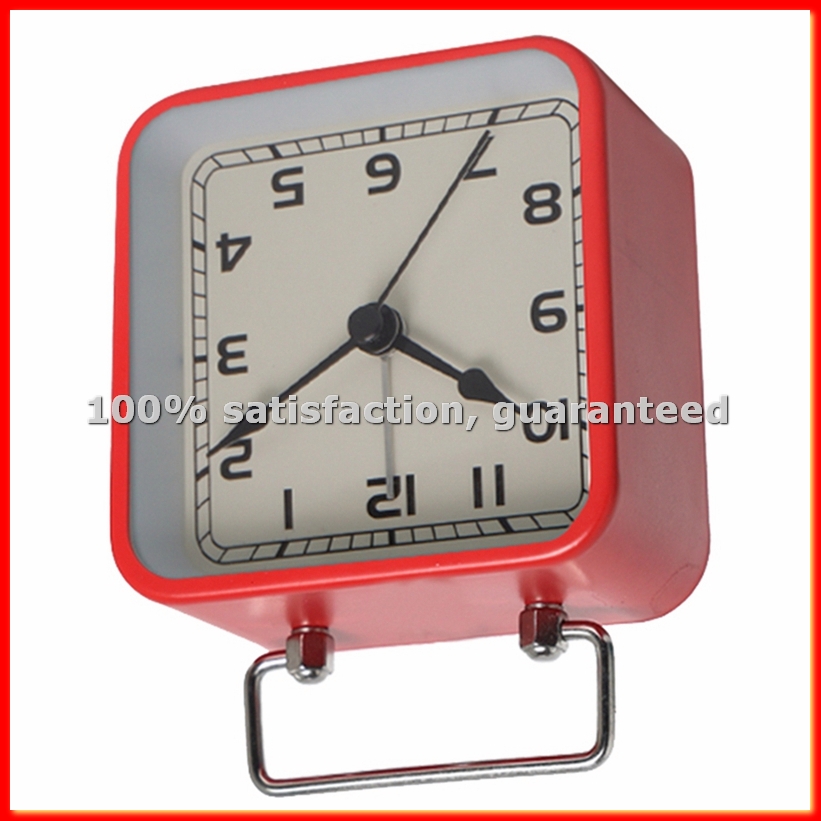 Small Metal Square Alarm Clock - Watch S 리뷰 및 가격